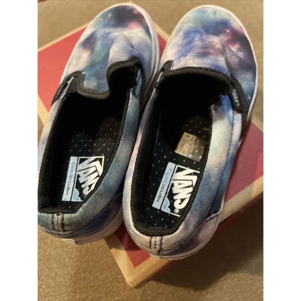 VANS Comfycush Galaxy Slip-Ons Shoes Size 2 Youth In Box (AH)